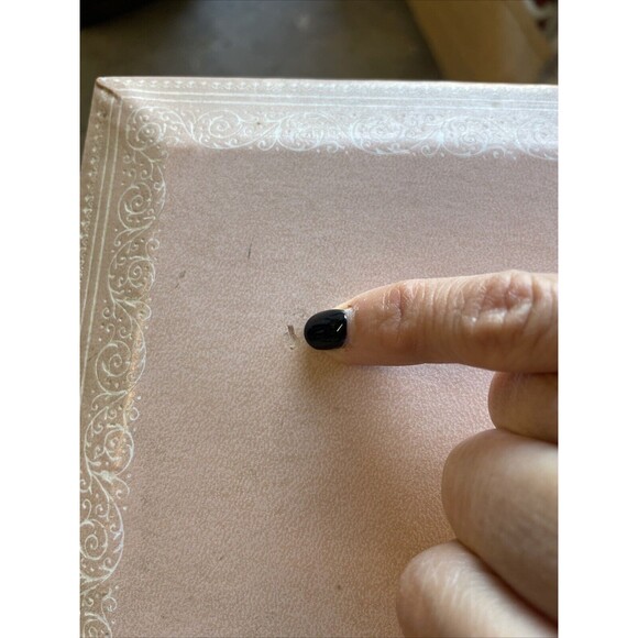 Vintage MCM Light Pink Jewelry Box with Pink Velvet and Satin Interior - Picture 11 of 11